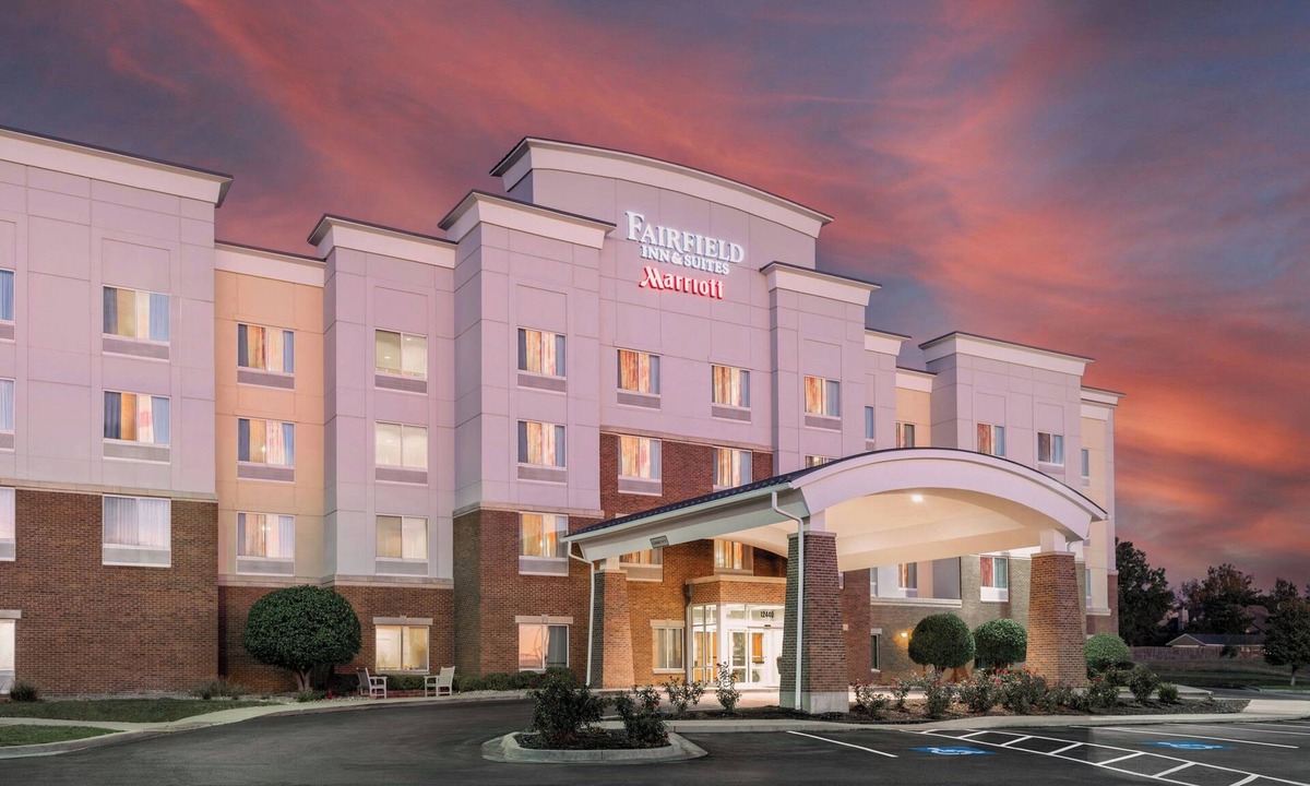 Overland Park Hotel | Fairfield Inn & Suites by Marriott Kansas City Overland Park