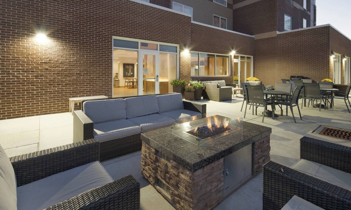 Westerville Hotel | Fairfield Inn & Suites by Marriott Columbus New Albany