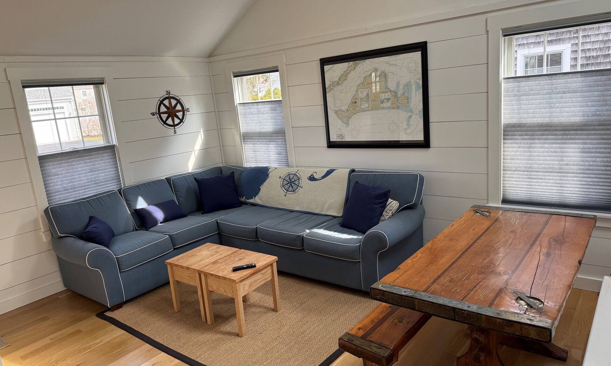 Falmouth Heights House | Falmouth Heights- Fully Renovated- Steps to Ferry & Beaches