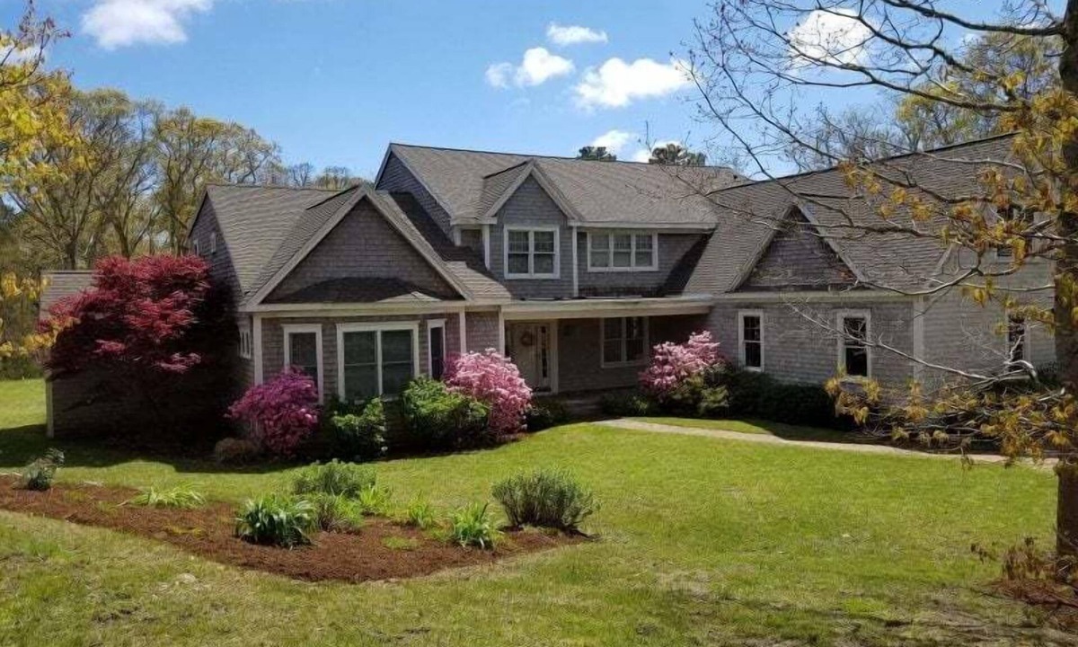East Orleans House | Family Tides home, perfect for up to 10 guests.