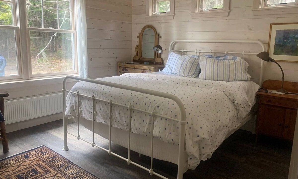 New Harbor House | Fantastic 5-bedroom house in charming Bristol for your getaway