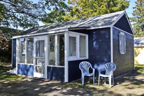 Carp Lake House | Fantastic, Cute, Lakefront Cabin in Carp Lake, Michigan