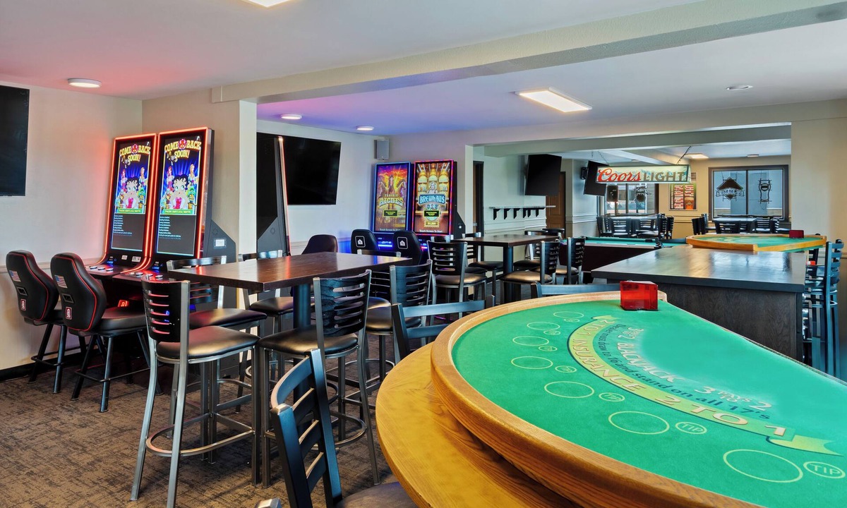 Fargo Hotel | Fargo Inn and Suites