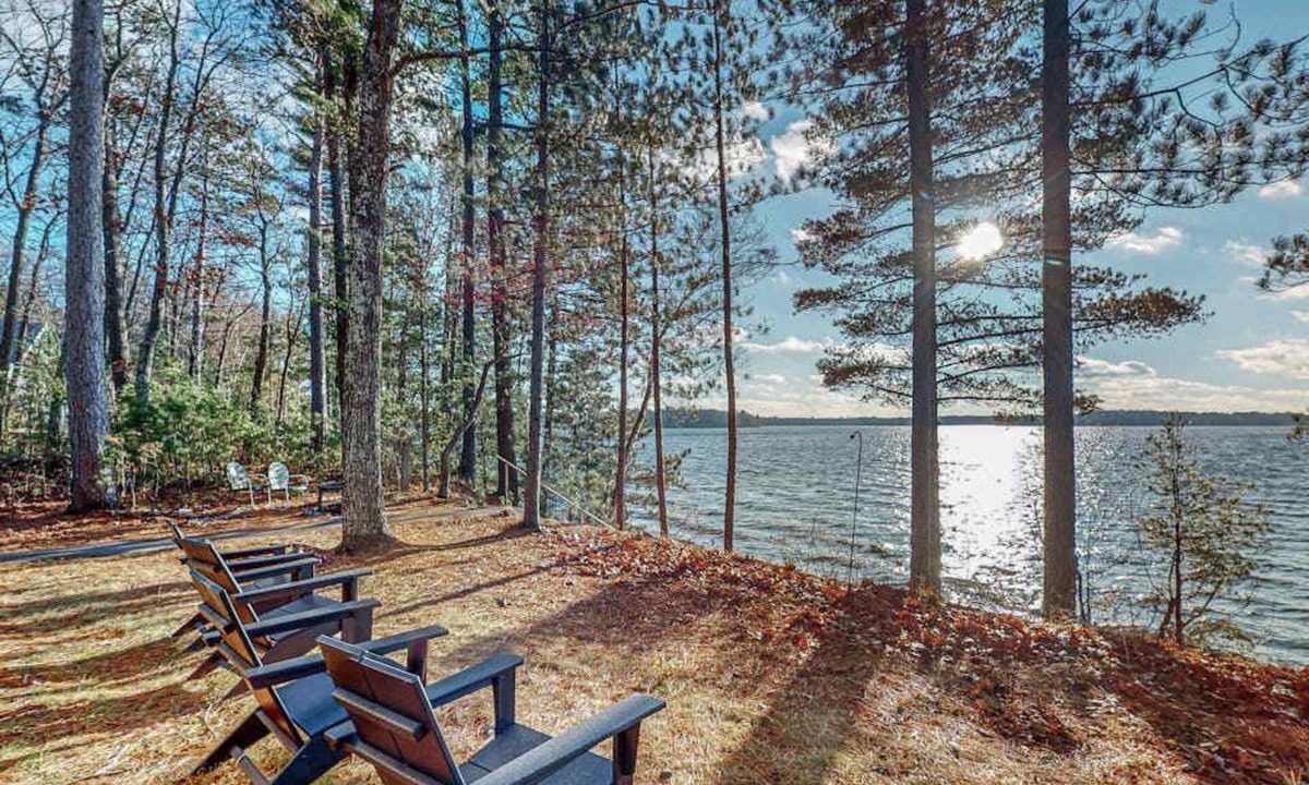 Minocqua House | Fence Lake Chain Home w/Great View,Paddle Boards, Kayaks,Gas Grill & Fire pit