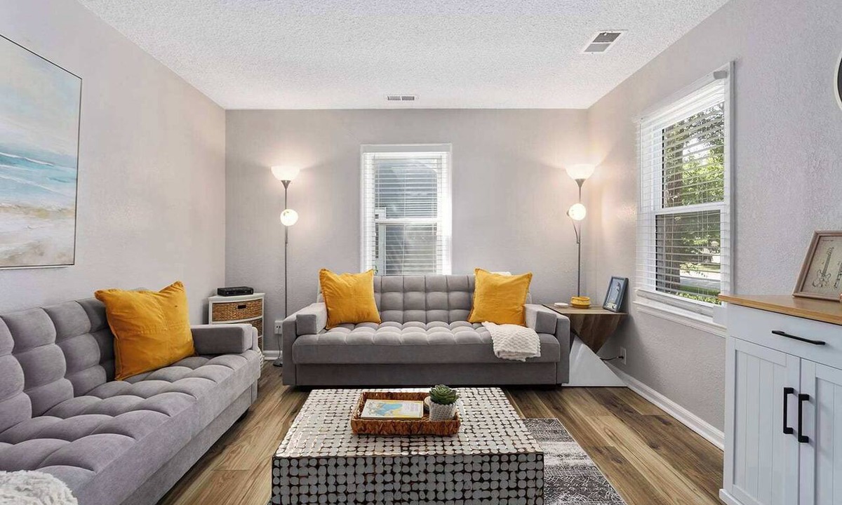 Olathe House | FIFA Futbol 2BR Home KingBeds Shopping ConnectKC26