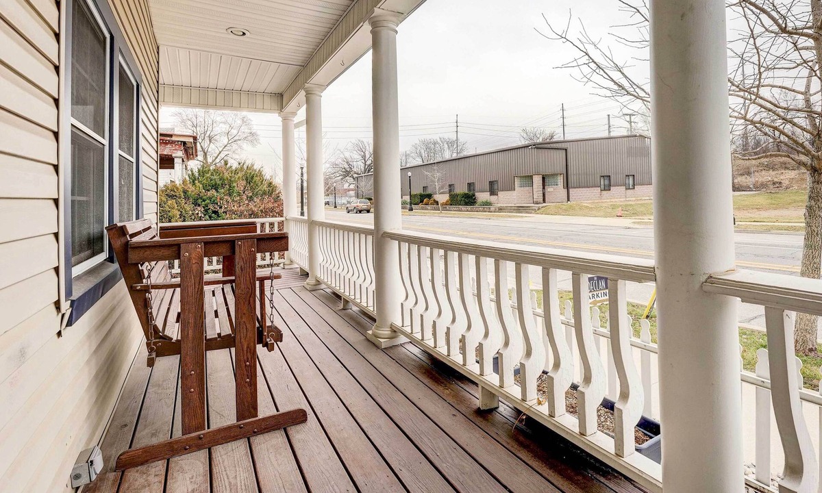 Fort Wayne House | Fort Wayne Retreat, Walk to Parkview Field!