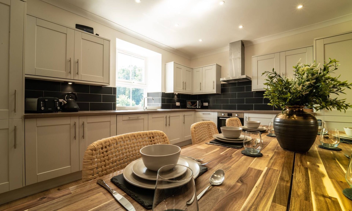Bellingham House | Foundry Farm House 4 bedroom