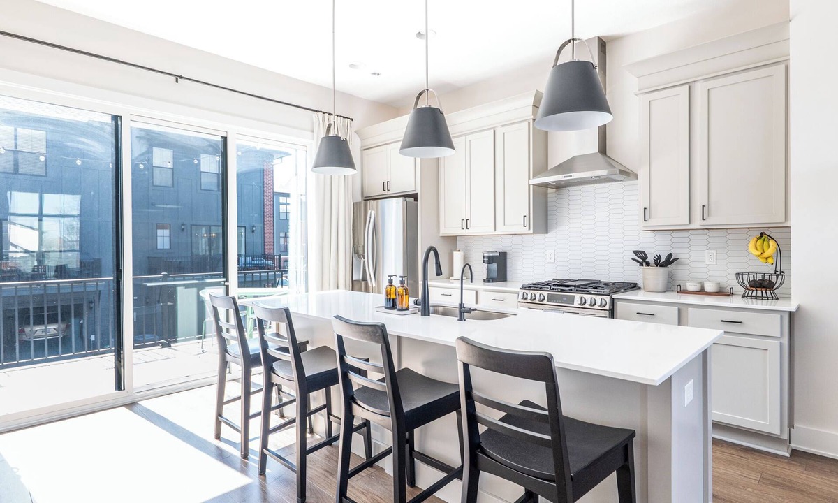 Westfield House | #Free Golf Cart Luxe Townhome near Grand Park!