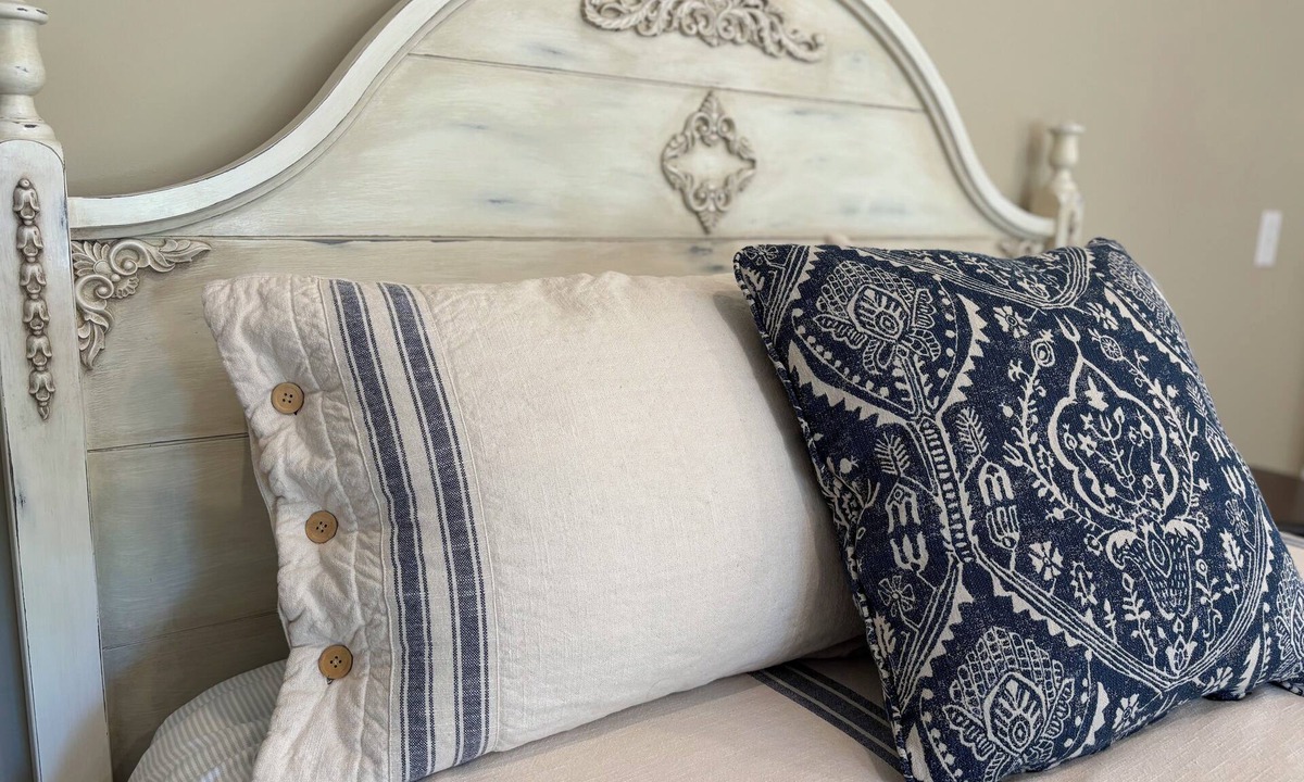 Bloomington House | French Country Guest House Easy access to Brown County and IU