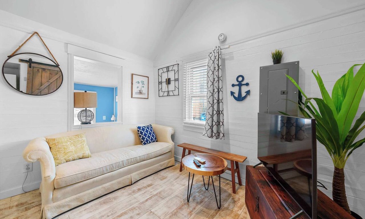 Merion Village House | German Village Bungalow