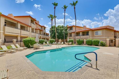 North Mountain House | Getaway w/Balcony & Spa: 13 Mi to Old Town