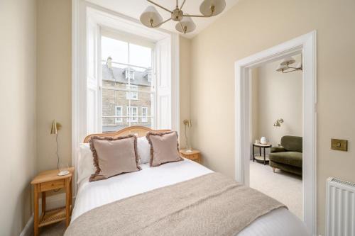 Tollcross House | Gilmore Townhouse