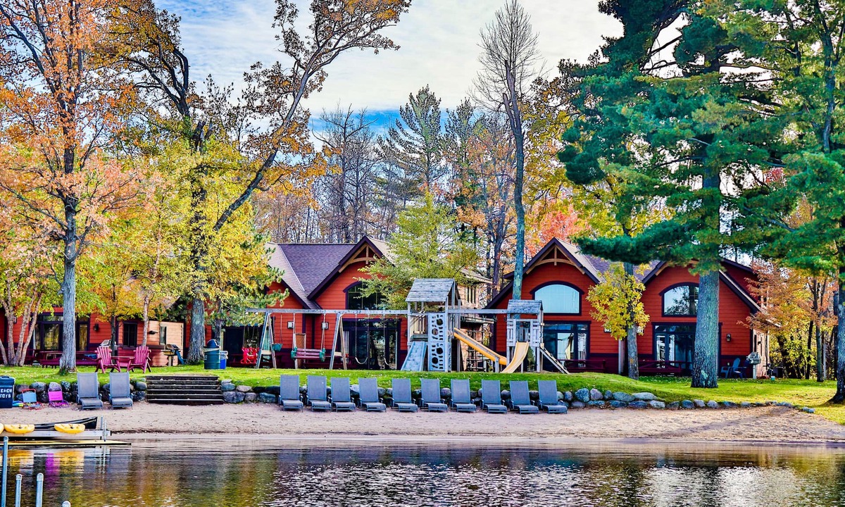 Nisswa Hotel | Good Ol' Days Resort