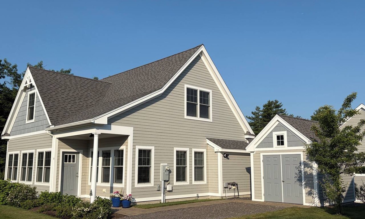 Arundel Cottage | Gorgeous home in Cape Arundel Cottage Preserve near beaches and Kennebunkport