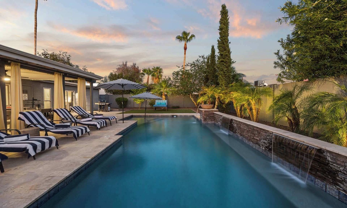 Raskin Estates House | Grand Camino: Stylish Vibes, Pool, Grille, Firepit