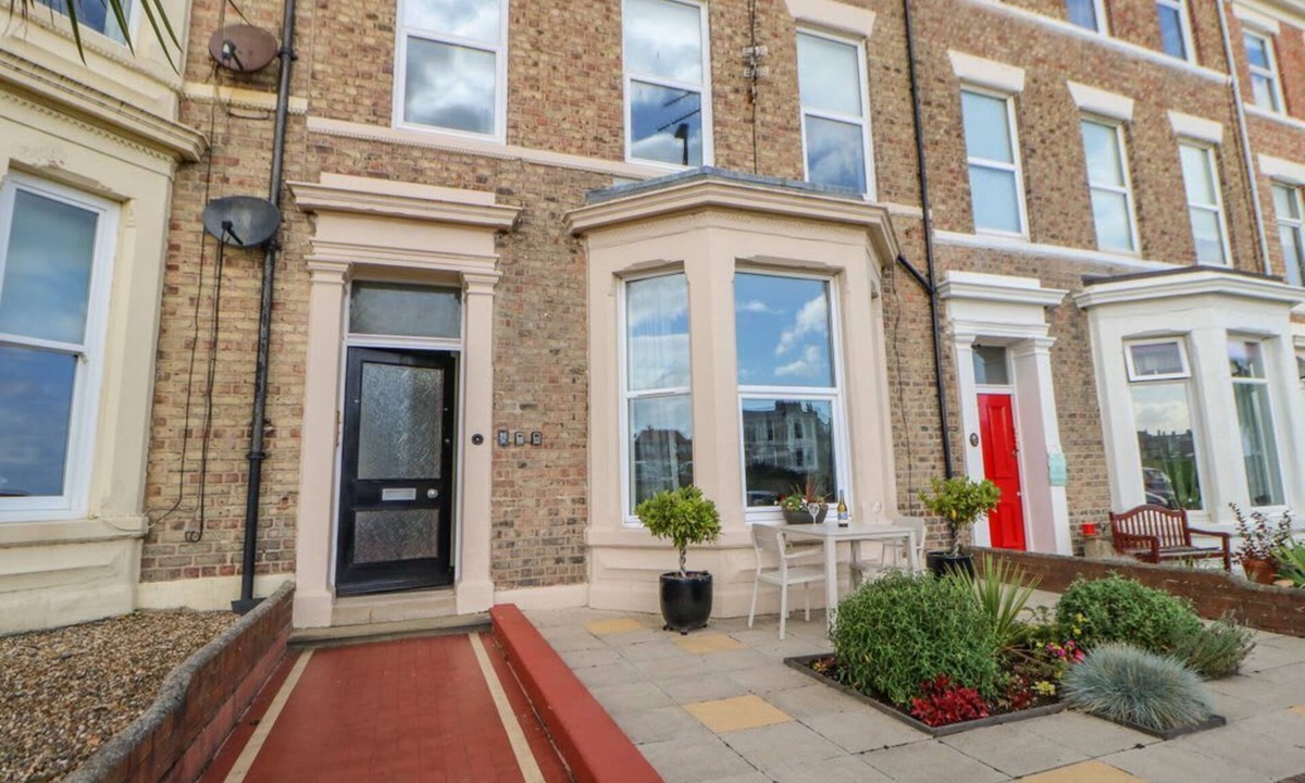 Tynemouth Apartment | Grand Sea View, Tynemouth