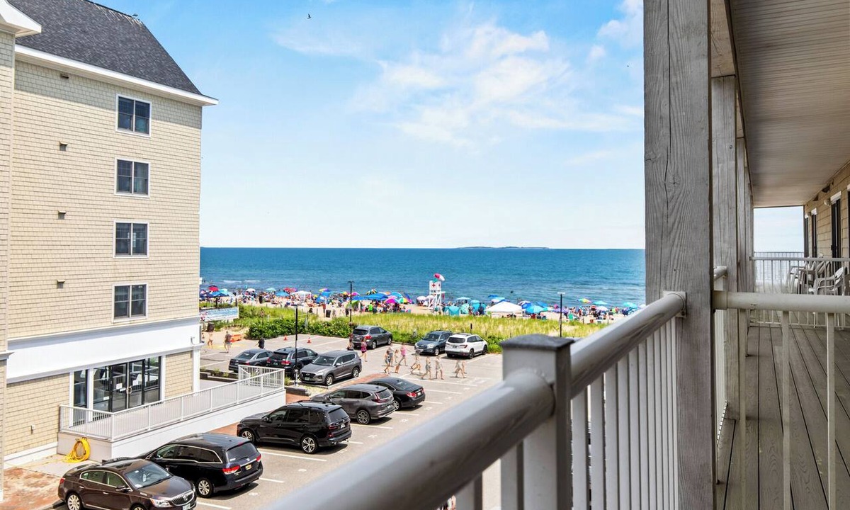 Old Orchard Beach Condo | Grand Victorian unit 309, 3 bedrooms