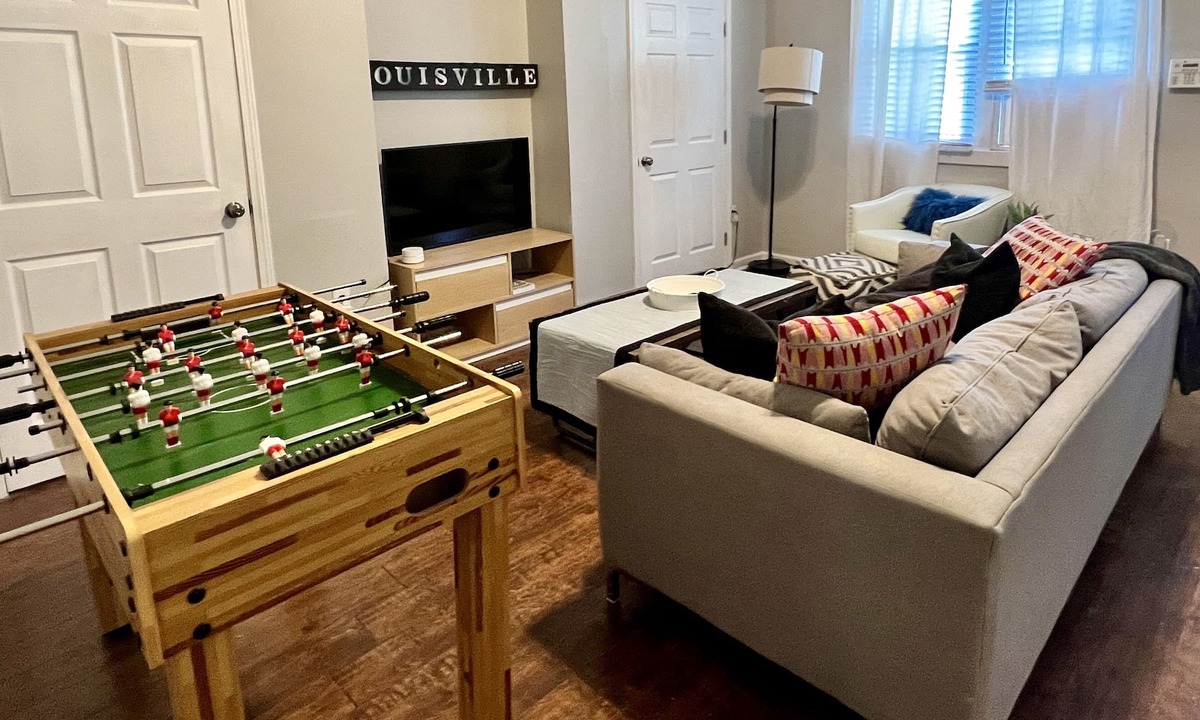 Germantown House | Great house in Germantown walking distance to NULU