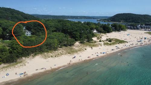 Frankfort House | Great Lakes Getaway - Incredible Lakefront!