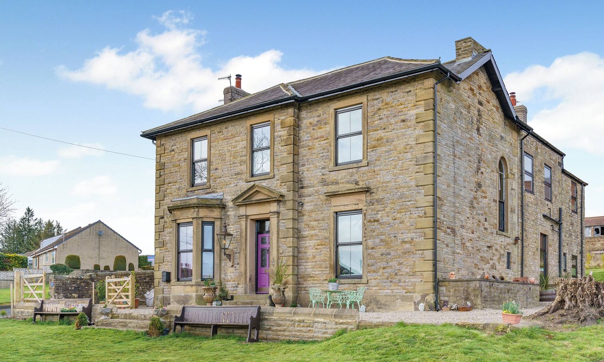 Haltwhistle Cottage | Greystonedale Mansion Holiday Retreat