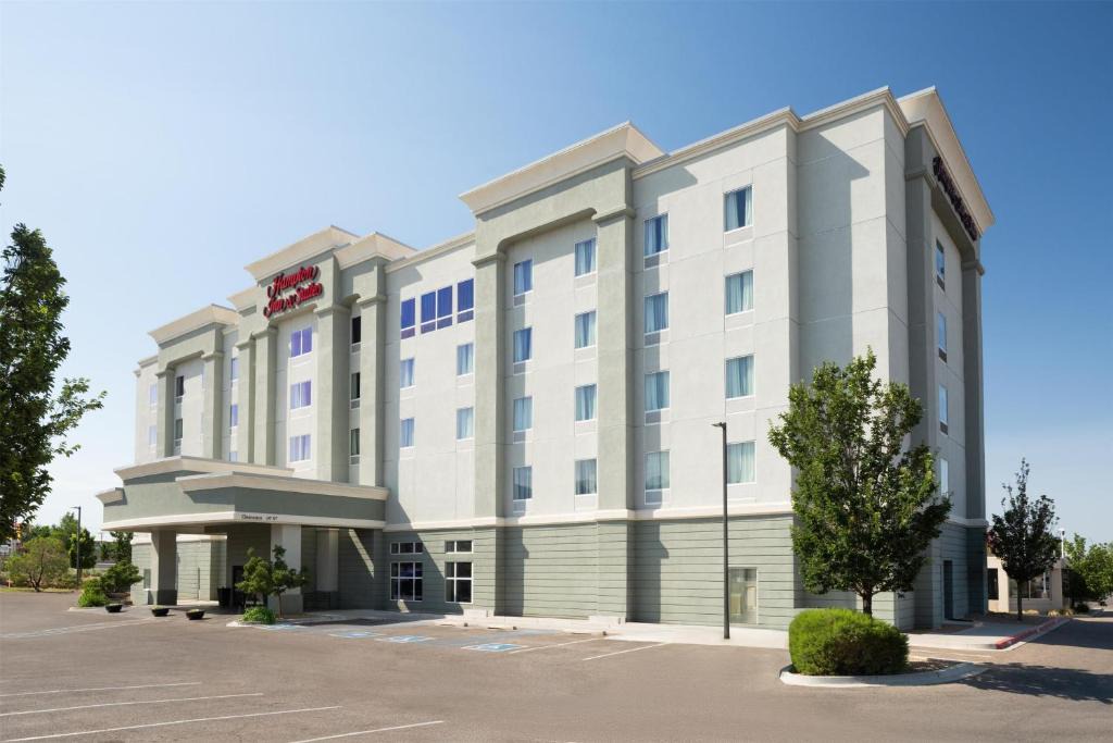 Albuquerque Hotel | Hampton Inn & Suites Albuquerque North/I-25