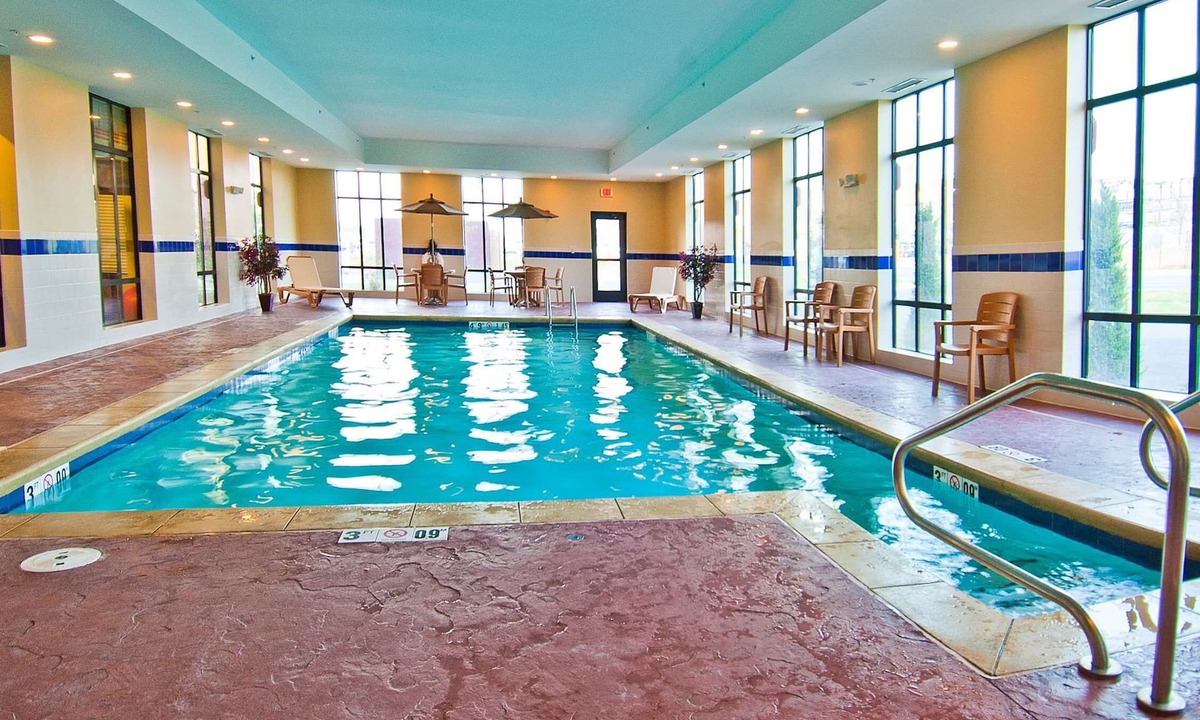 Elk City Hotel | Hampton Inn & Suites Elk City