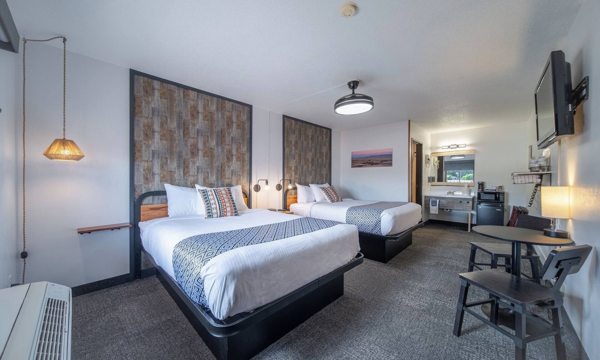 Pinnacles Entrance Badlands Hotel | Hansen Inn & Cabins, Room, Double Queen, Second Floor, No Smoking, No Pets