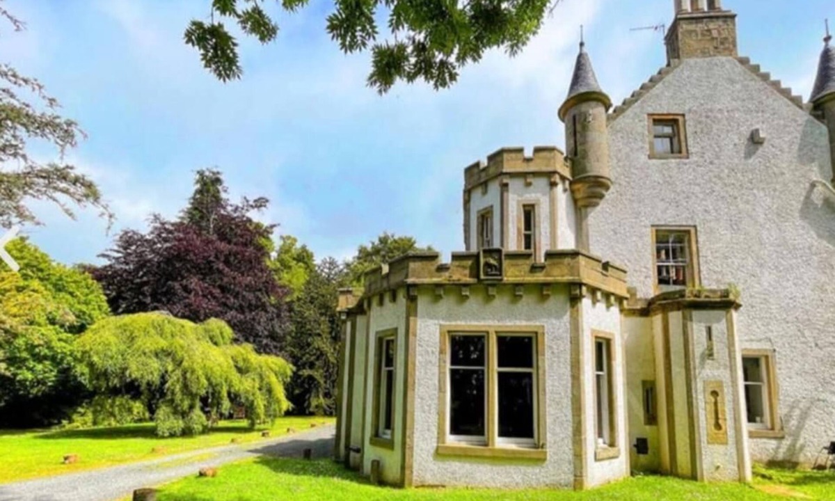 Gorebridge Apartment | Harvieston Hall Estate Rooms