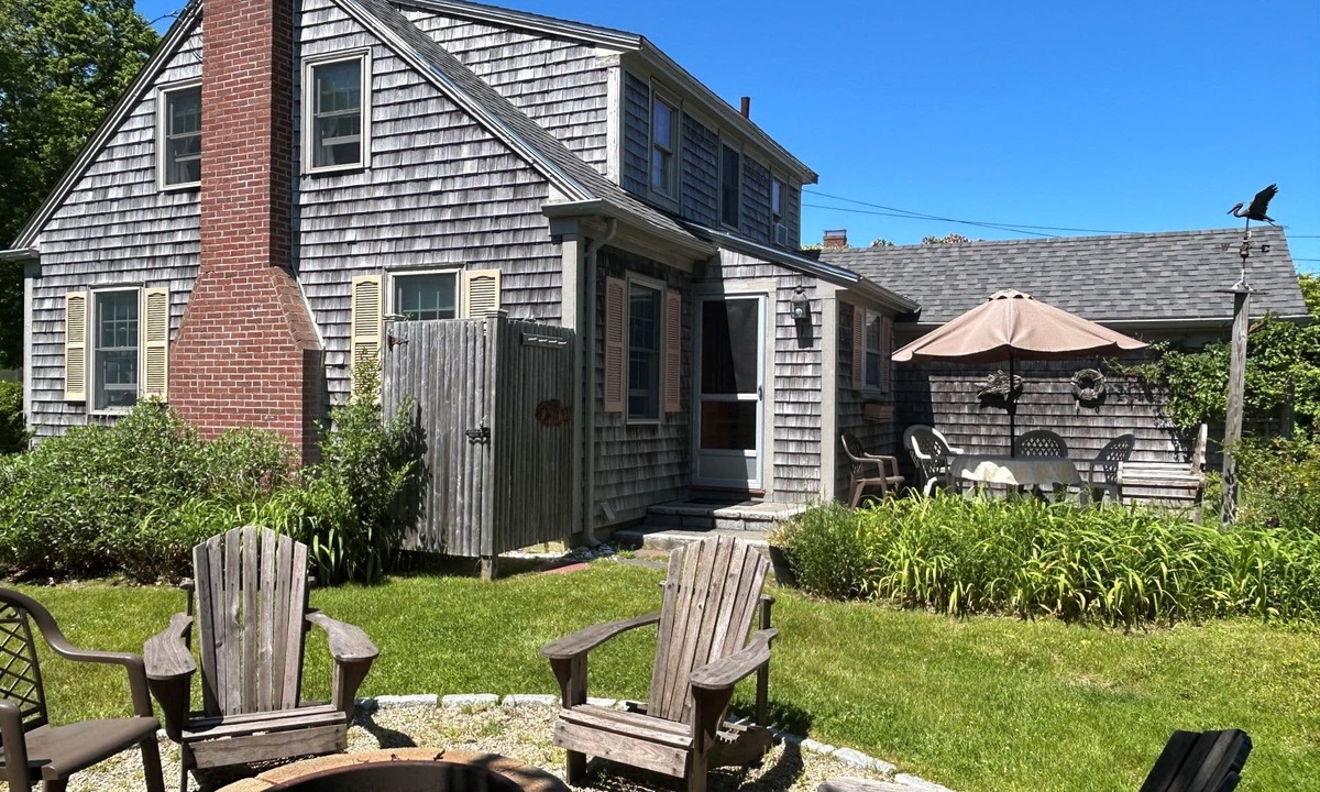 Harwich Port House | Harwich Port Retreat—Walk to Beach & Rail Trail