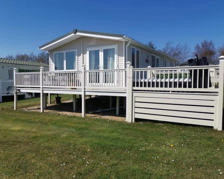 Swarland Ski Chalet | Hawthorn Hot tub Lodge Northumberland