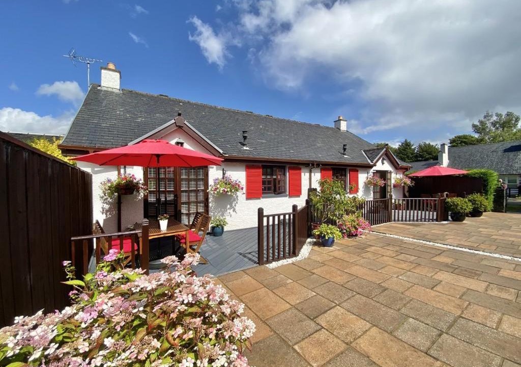 Luss House | Heather Cottage Luss