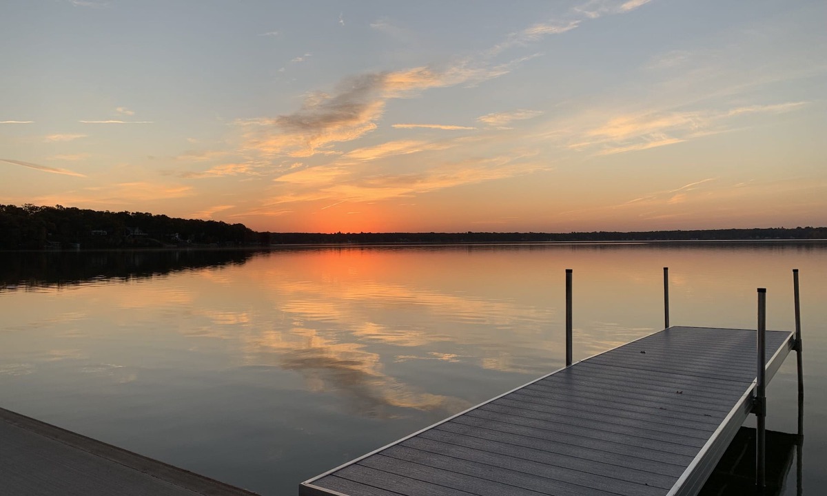 Newaygo Cottage | Hess Lake Hideout-Cottage on Hess Lake-1 bed-1bath