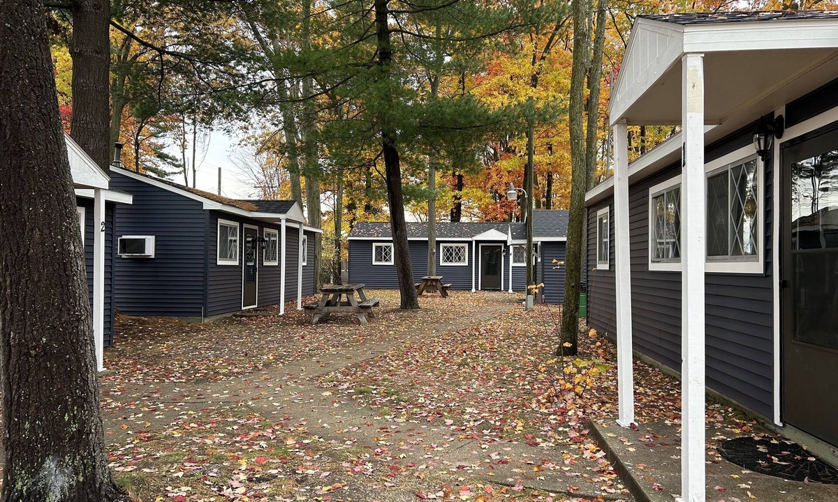 Lake City Hotel | Hidden Haven Cottages