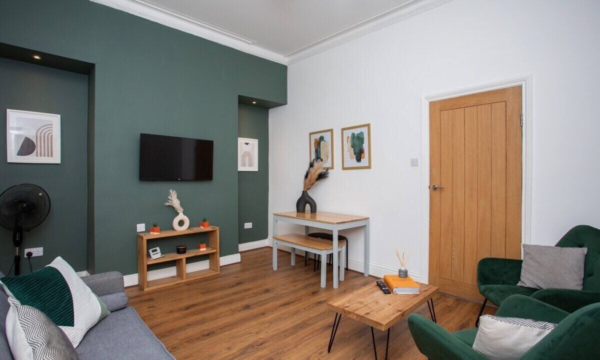Sunderland House | High Barnes Haven: 3BR Retreat
