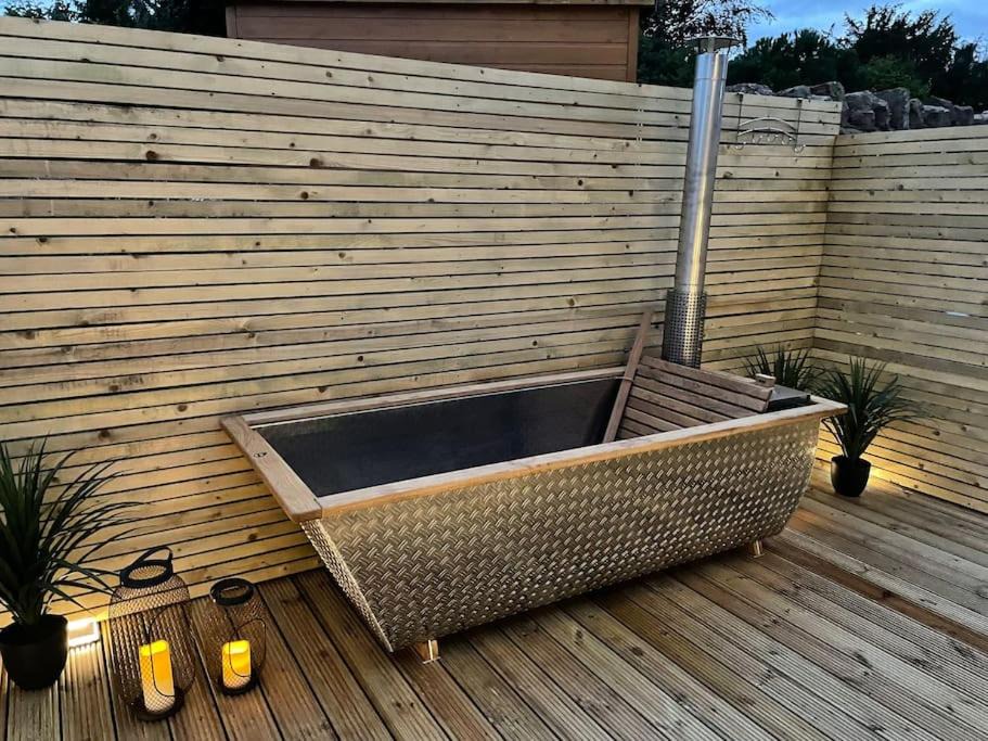 Wooler House | Hill Garth Cottage - 2 Bed with Wood Burning Hot Tub