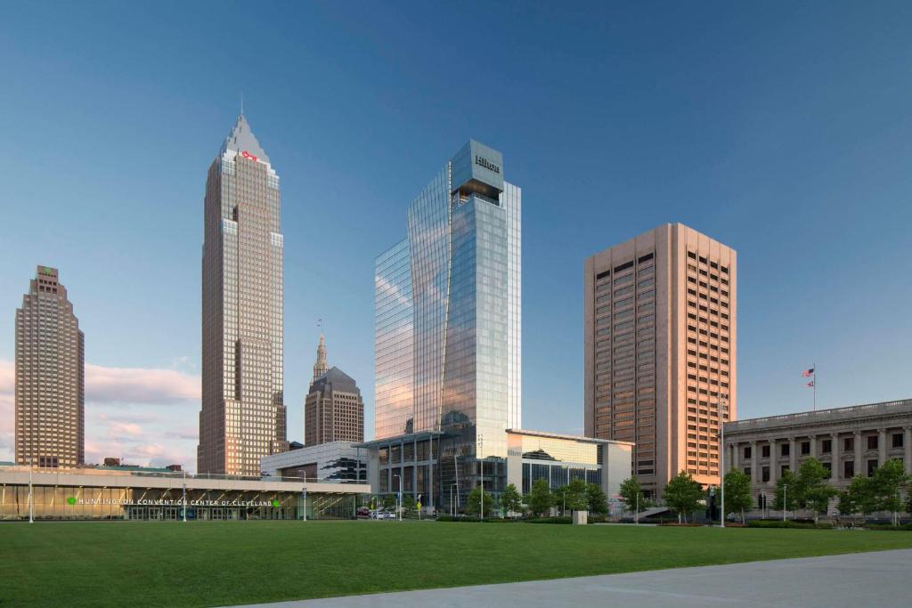 Downtown Cleveland Hotel | Hilton Cleveland Downtown