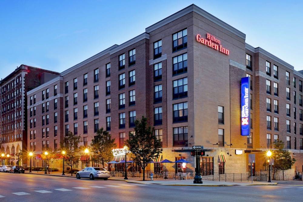 Bloomington Hotel | Hilton Garden Inn Bloomington