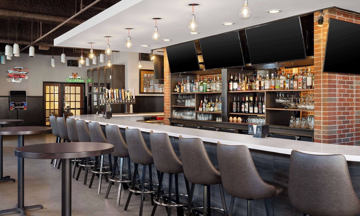 Bloomington Hotel | Hilton Garden Inn Bloomington