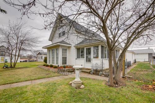 Alexandria House | Historic Alexandria Home w/Private Yard!