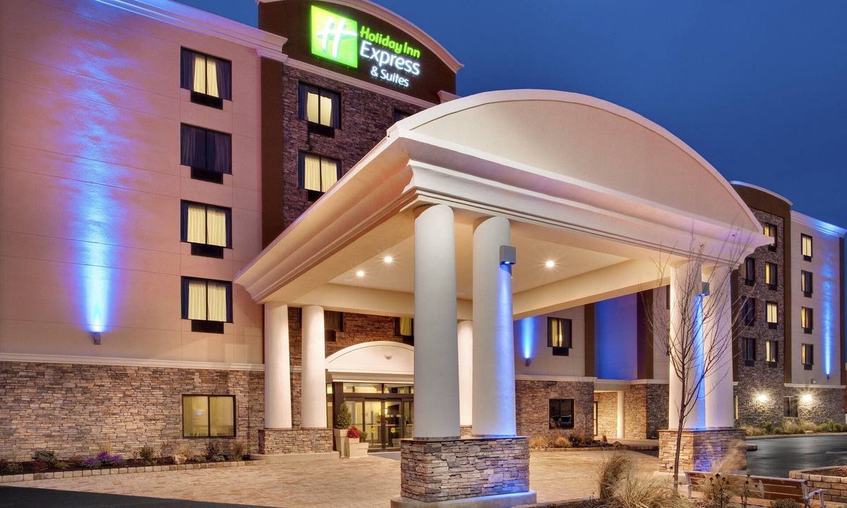 Williamsport Hotel | Holiday Inn Express & Suites Williamsport by IHG