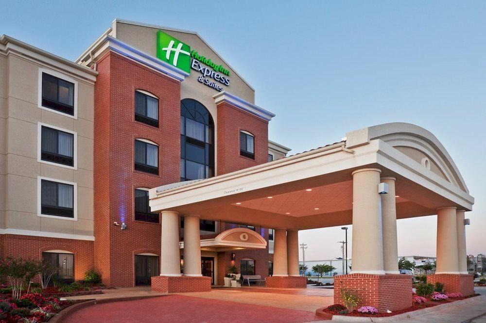 Port Huron Hotel | Holiday Inn Express & Suites Port Huron, an Ihg Hotel