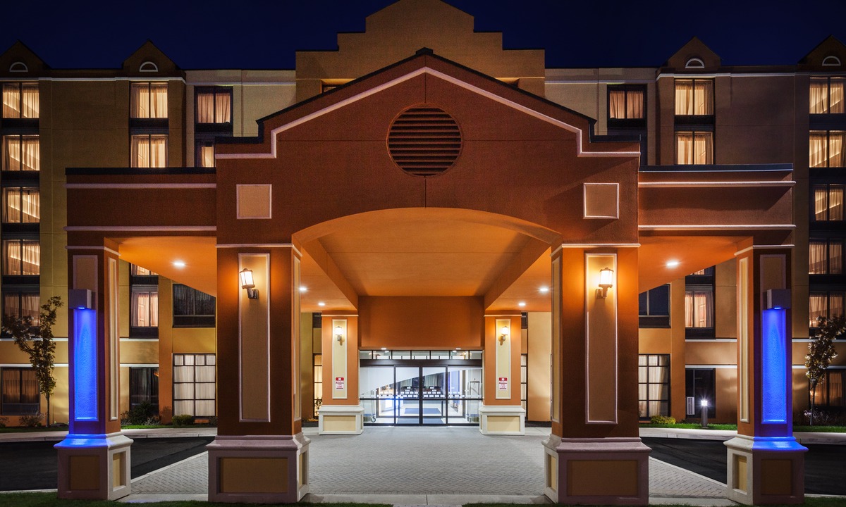 South Portland Hotel | Holiday Inn Express South Portland, an Ihg Hotel
