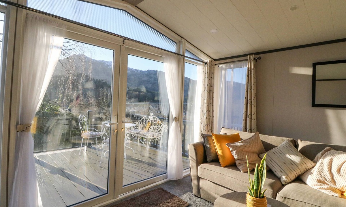 St Fillans Cottage | Hollybirch
