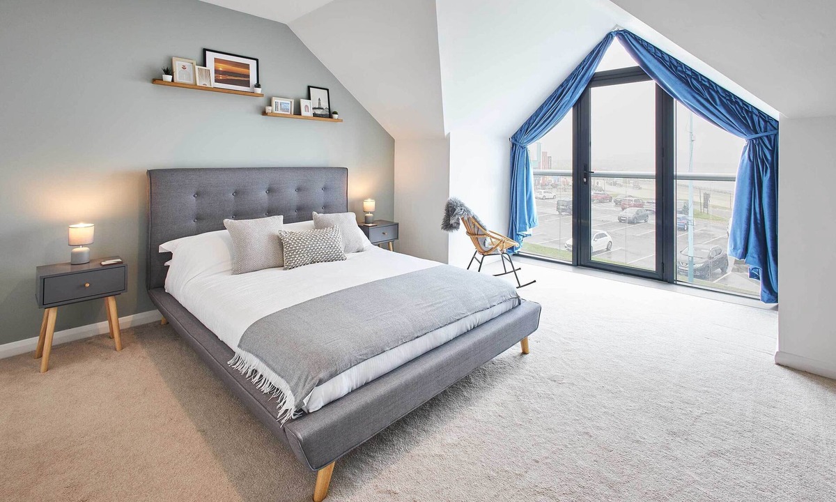 Whitley Bay House | Host & Stay | Empress Point