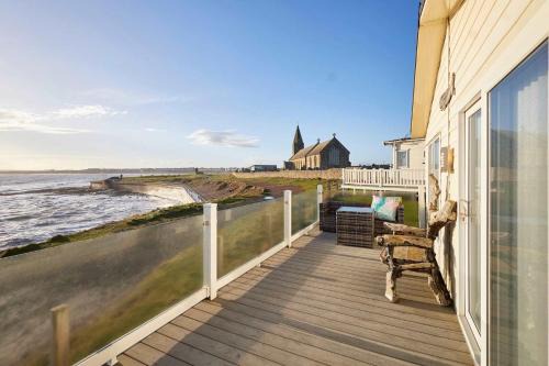 Woodhorn Ski Chalet | Host & Stay - The Beach House