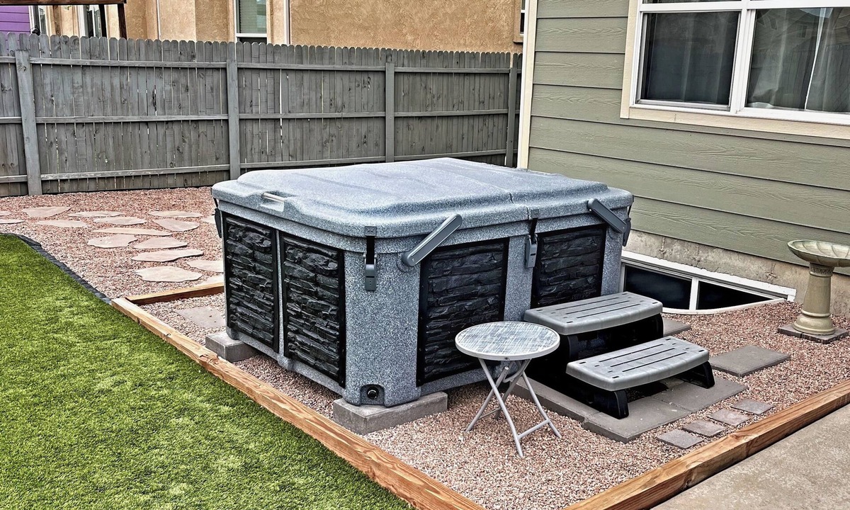 Fountain House | Hot Tub, King Beds, Pet Friendly Close to I25