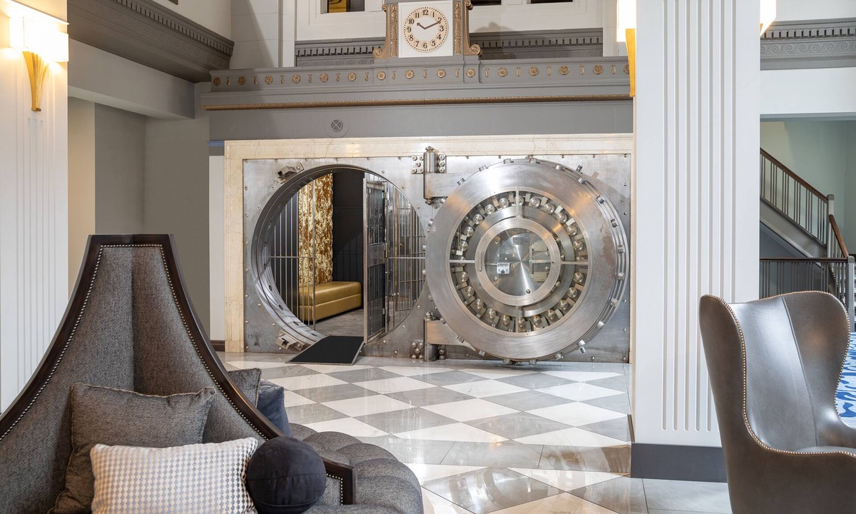 Downtown Hotel | Hotel On Phillips