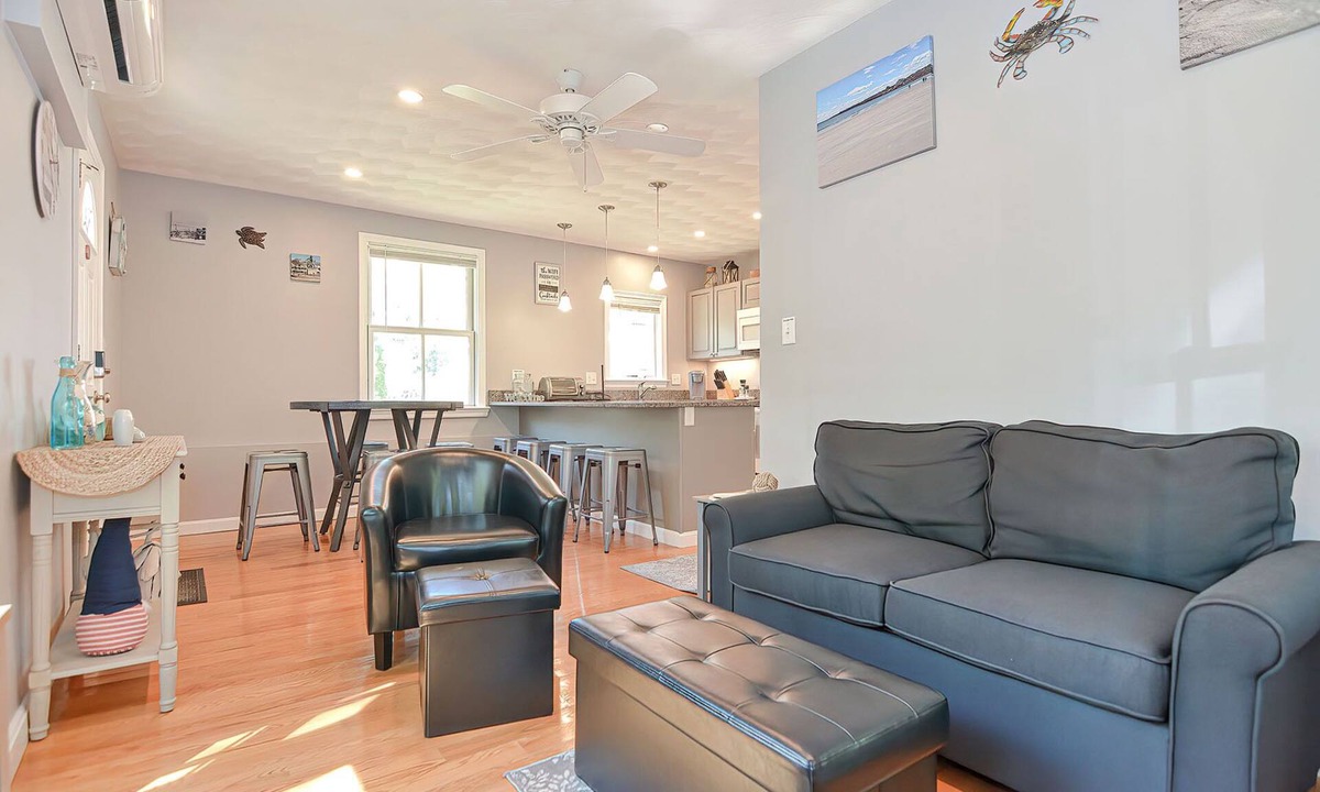 Gloucester House | Joseph's Way: Woodsy Beach Retreat by Good Harbor Beach