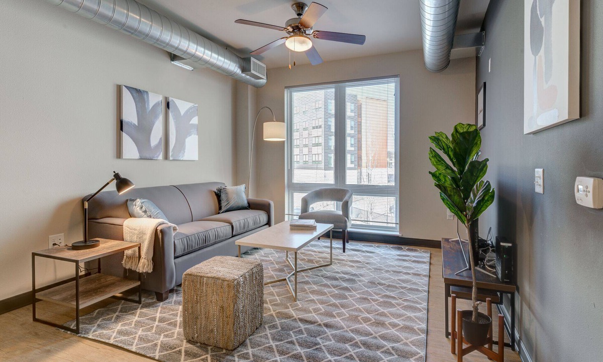 Westown Apartment | Kasa | Relax with the Family in Westown Neighborhood | Milwaukee