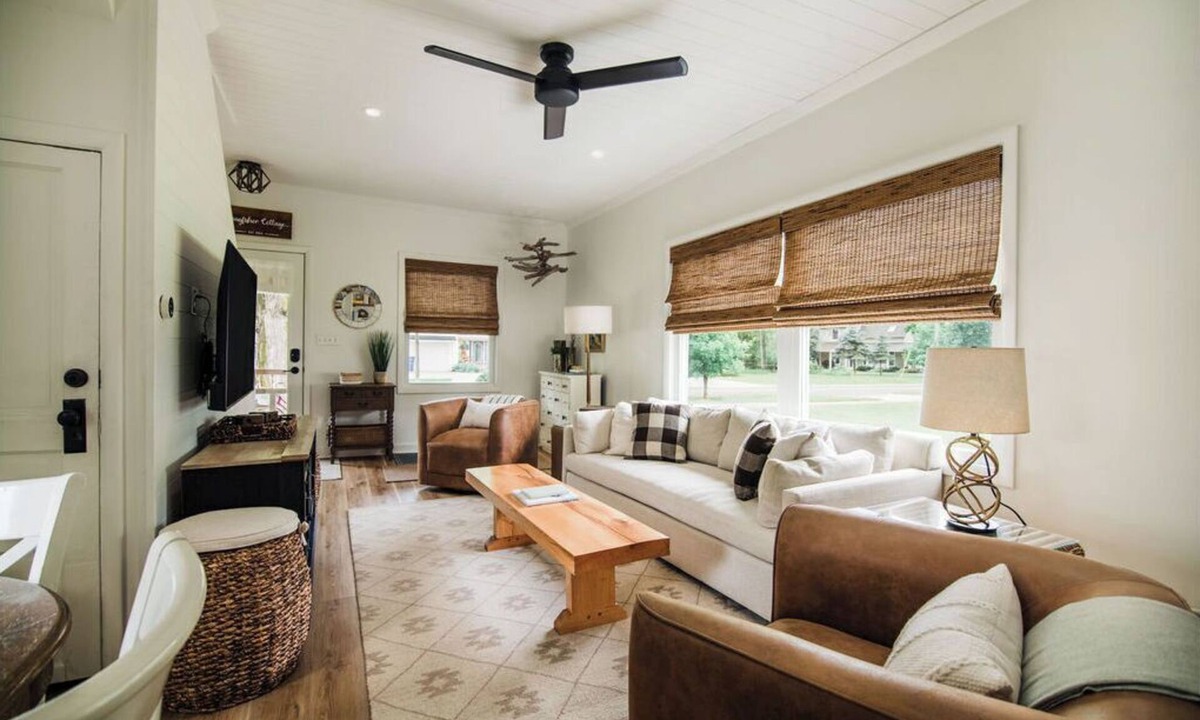 Boyne City Cottage | Kingfisher Cottage: Walk to Town: 10 min to Ski hill